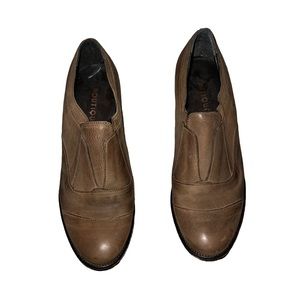 B9 Leather Loafers in Dark Tan